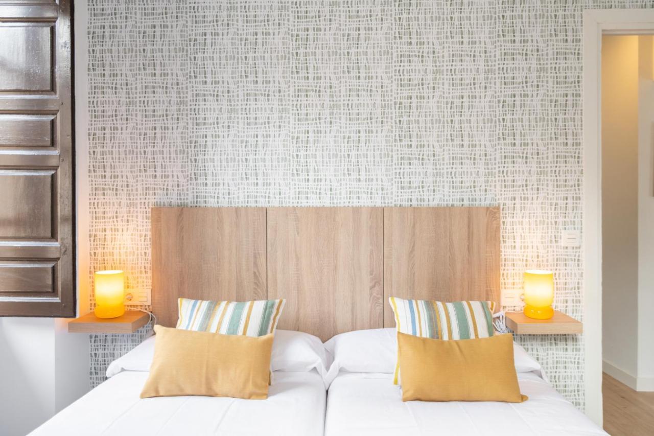 Apartamentos Luna Suites Palacio Dorita Granada Eksteriør bilde