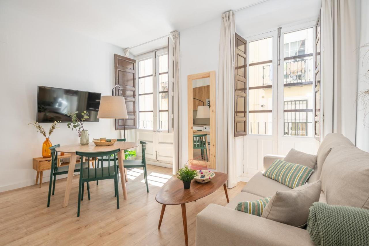Apartamentos Luna Suites Palacio Dorita Granada Eksteriør bilde