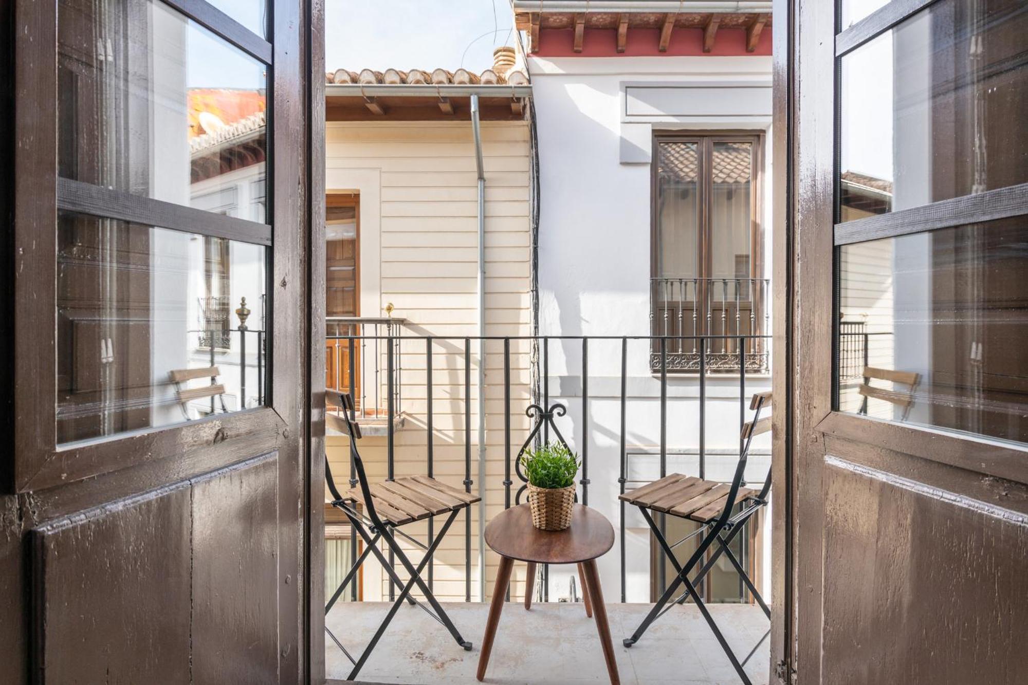Apartamentos Luna Suites Palacio Dorita Granada Eksteriør bilde